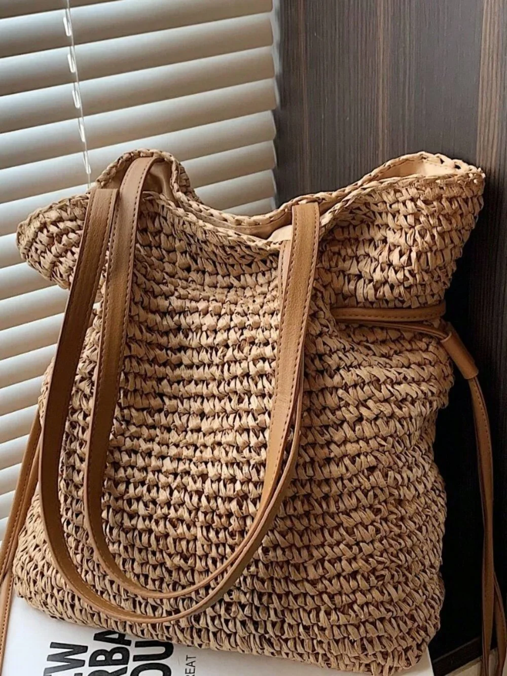 Khaki Casual Women's Straw Tote Bag – Large Capacity Holiday Travel Shoulder Bag